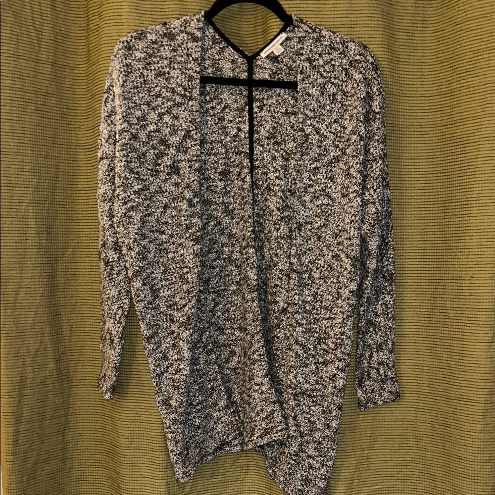 Vintage American Eagle Outfitters Black and White Cardigan